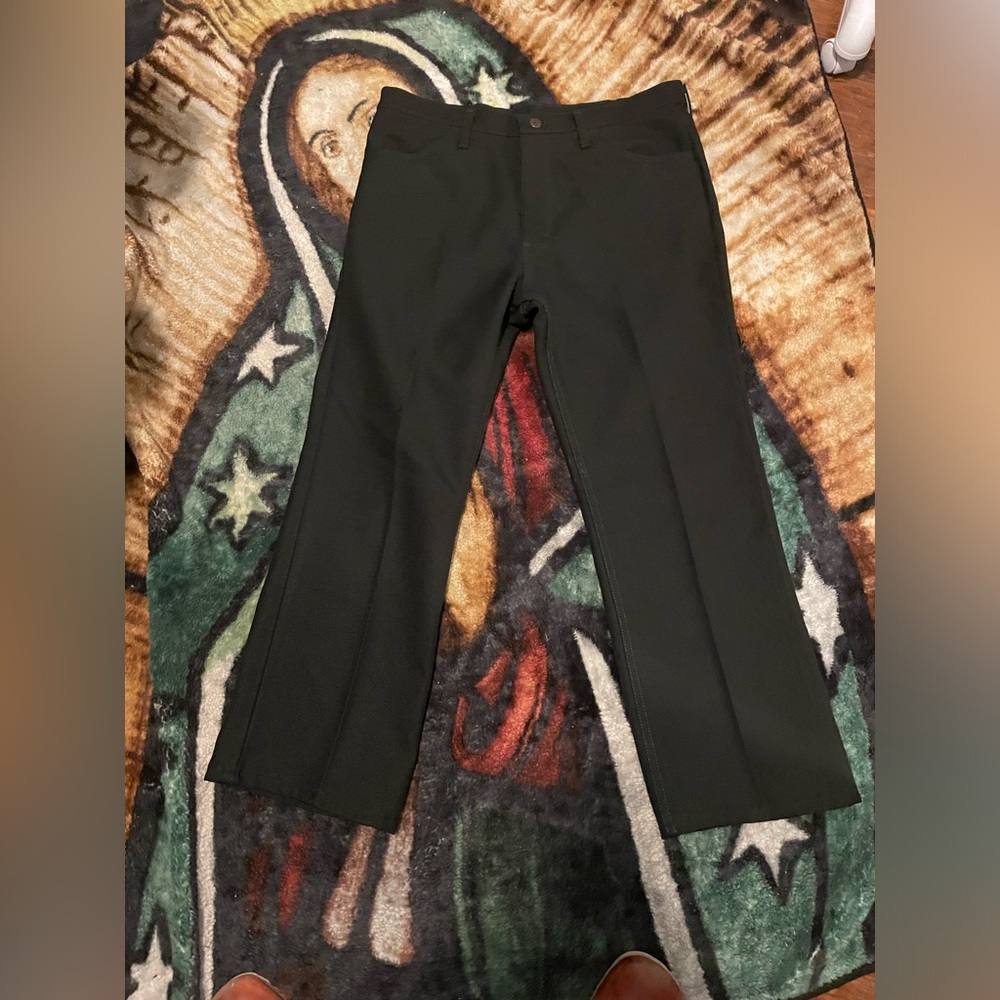 Men’s 100% Old School Style Boot Cut Wrangler Pants.36/30